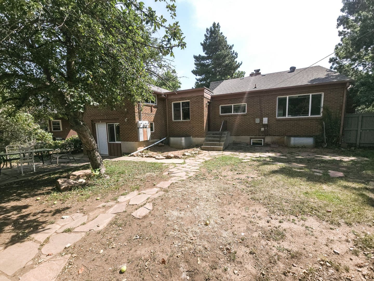 Boulder House: 735 17th Street