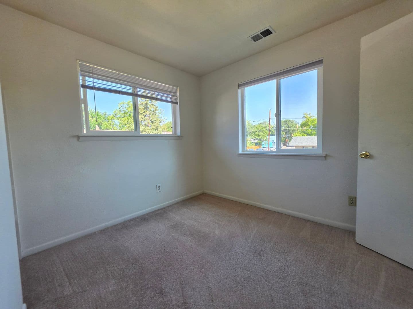 Boulder Apartment: 1410 19th St.
