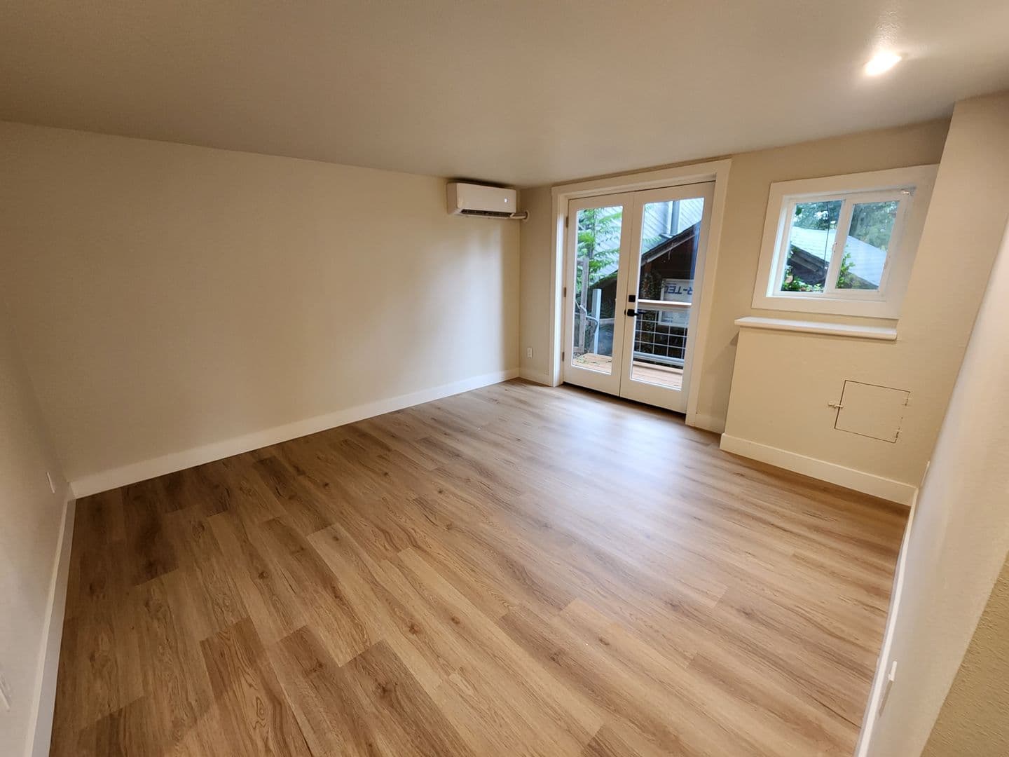 Boulder Apartment: 1155 Jay Street - C