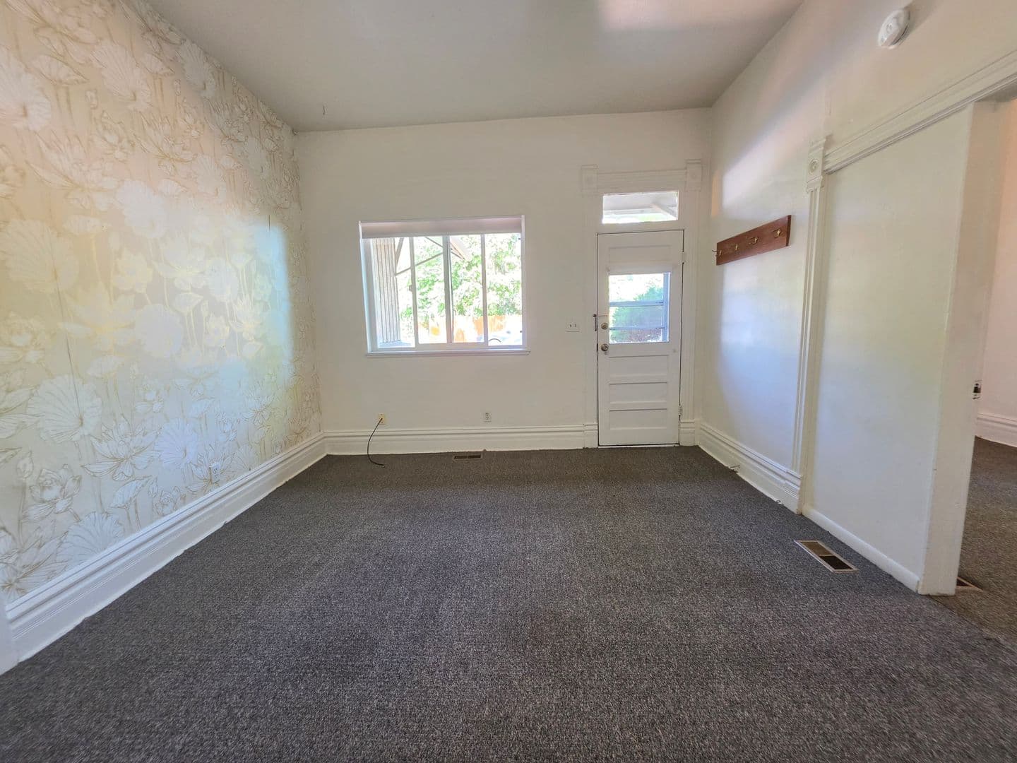 Boulder Apartment: 1410 19th St.