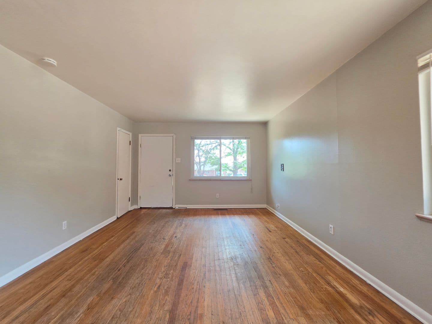 Boulder Apartment: 807 19th Street