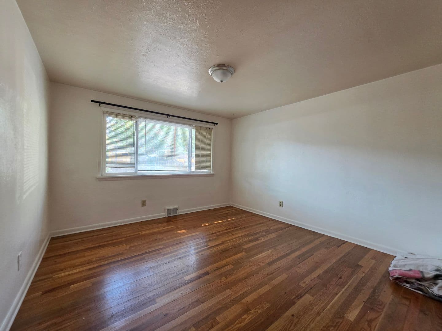 Boulder Apartment: 1525 Arapahoe Avenue