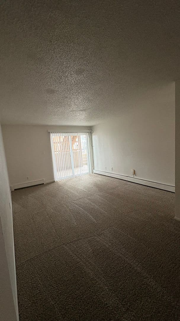 Longmont Apartment: 1849 Terry St.