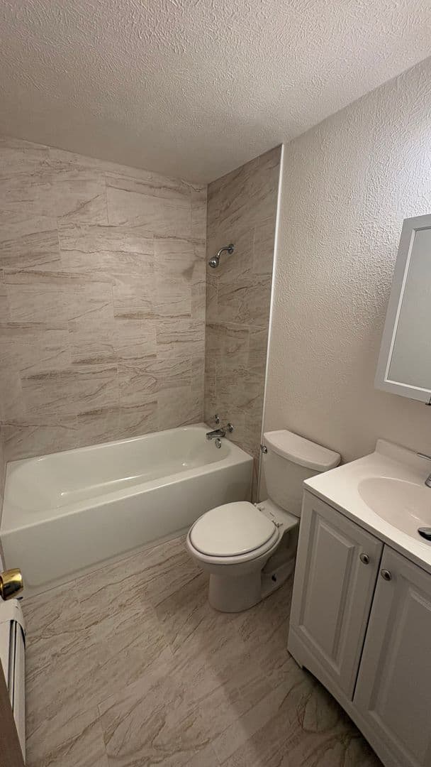 Longmont Apartment: 1849 Terry St.