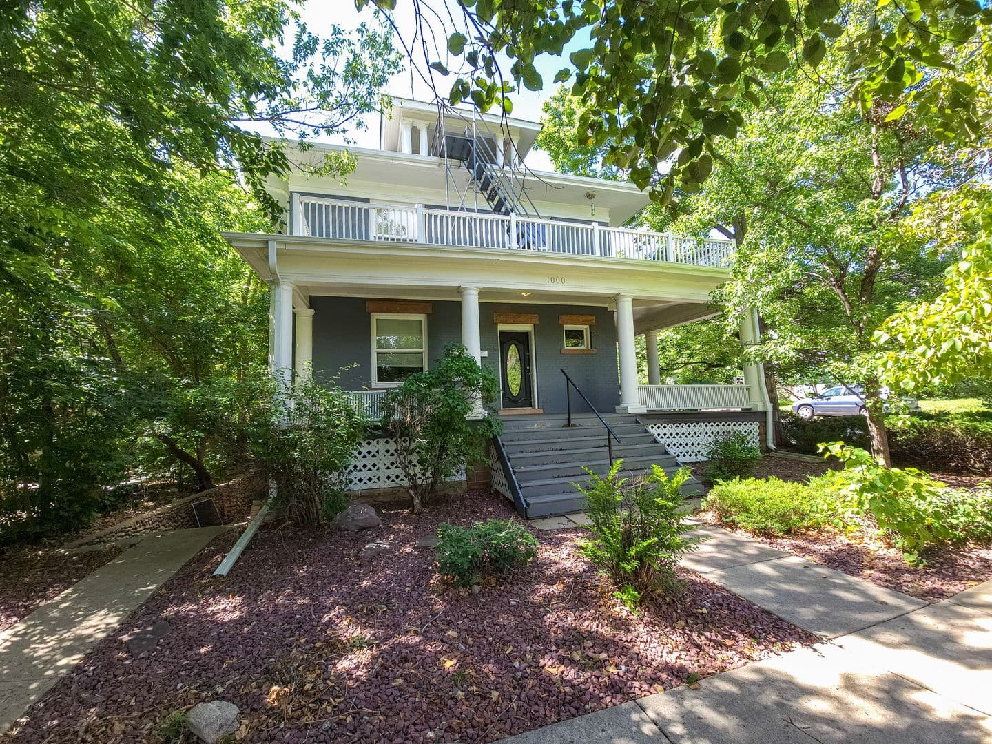 Boulder Apartment: 1000 Grandview Ave