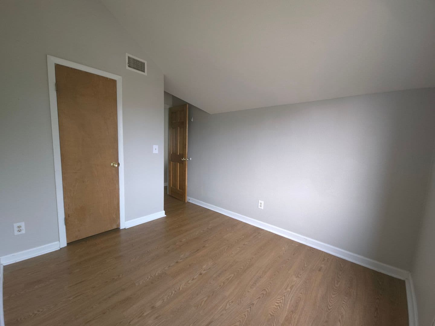 Boulder Apartment: 896 18th Street