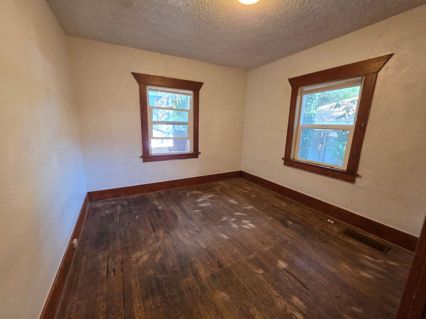 Boulder House: 835 18th Street