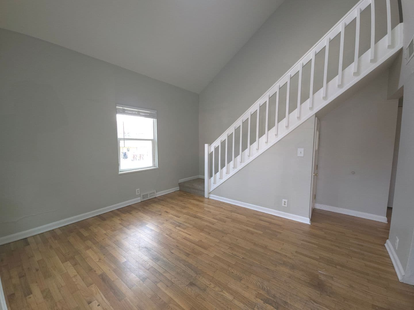 Boulder Apartment: 896 18th Street