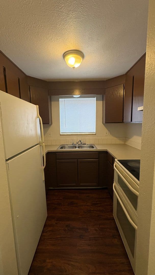 Longmont Apartment: 1849 Terry St.