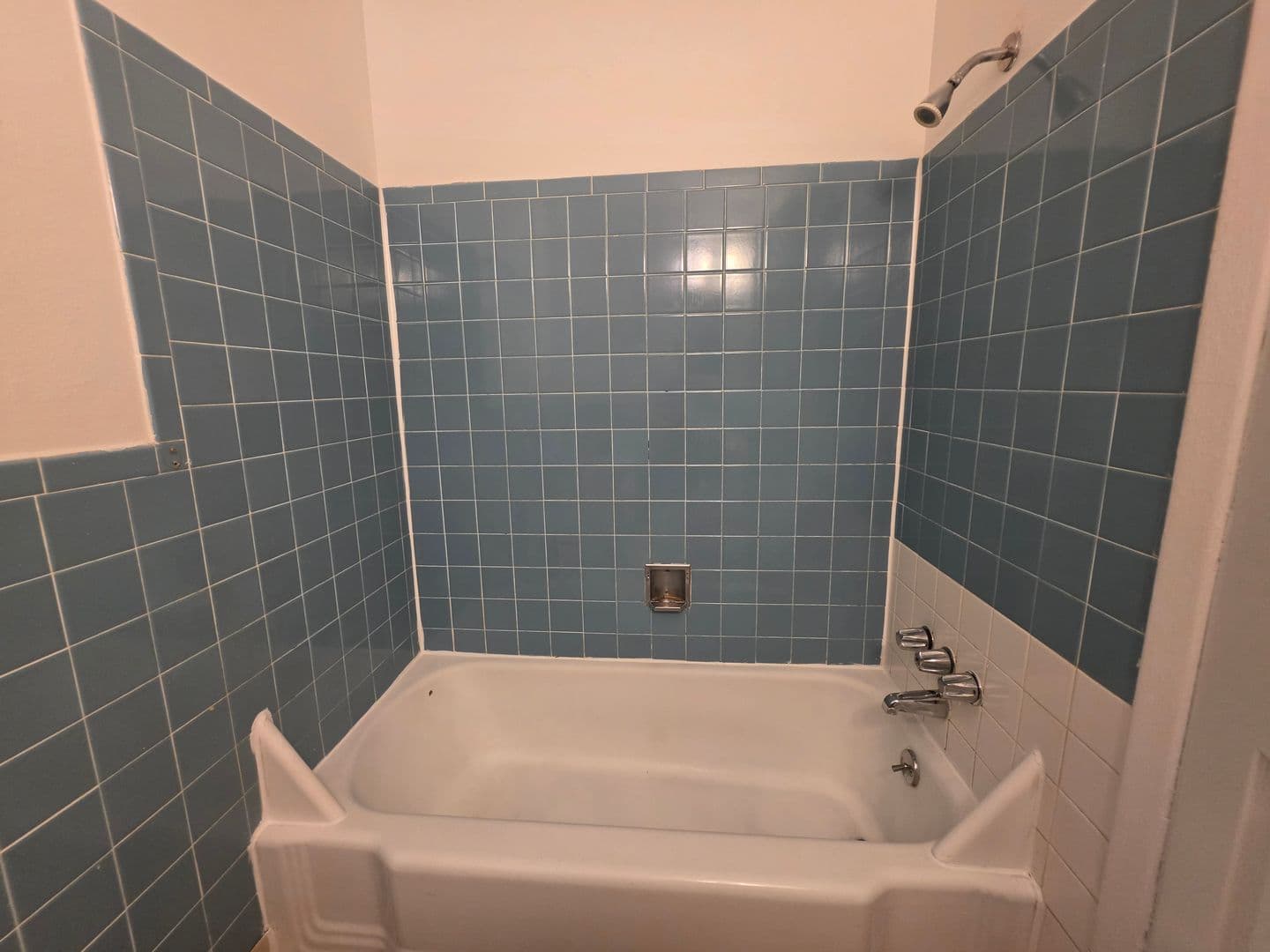 Boulder Apartment: 3050 Madison Ave.