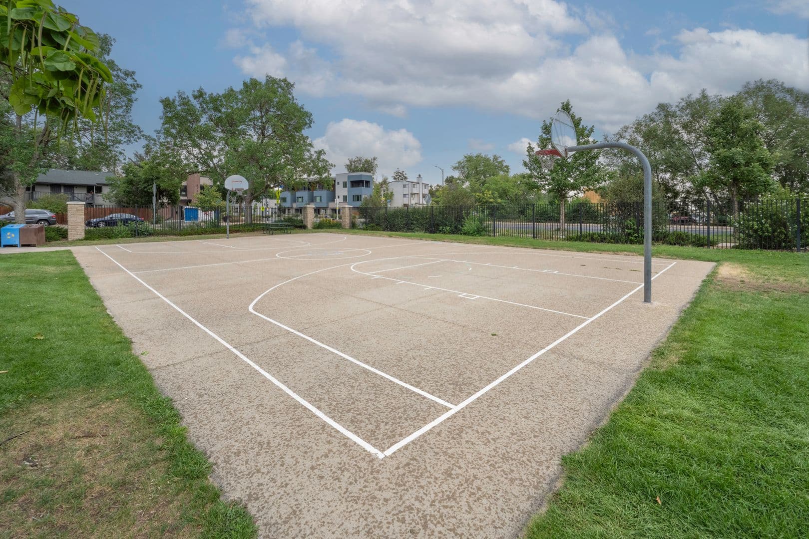Boulder Condo: 2301 Pearl St. # 77