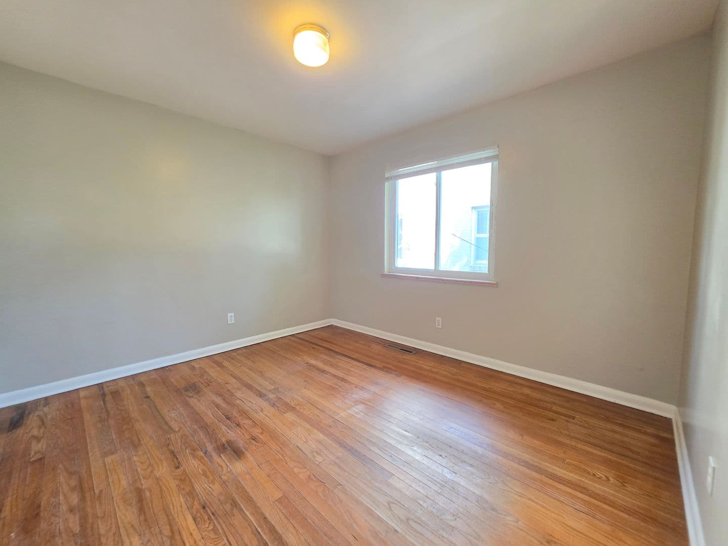 Boulder Apartment: 807 19th Street