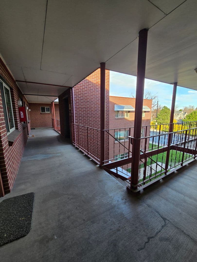 Boulder Apartment: 2845 Broadway Street