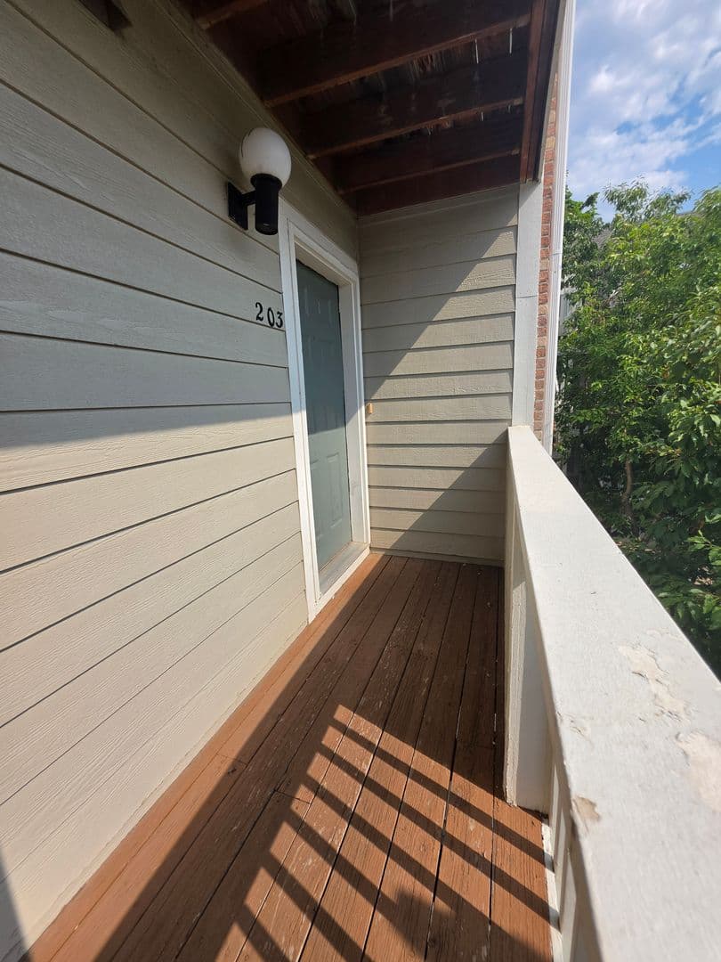 Boulder Apartment: 2850 E. Aurora Ave. #203