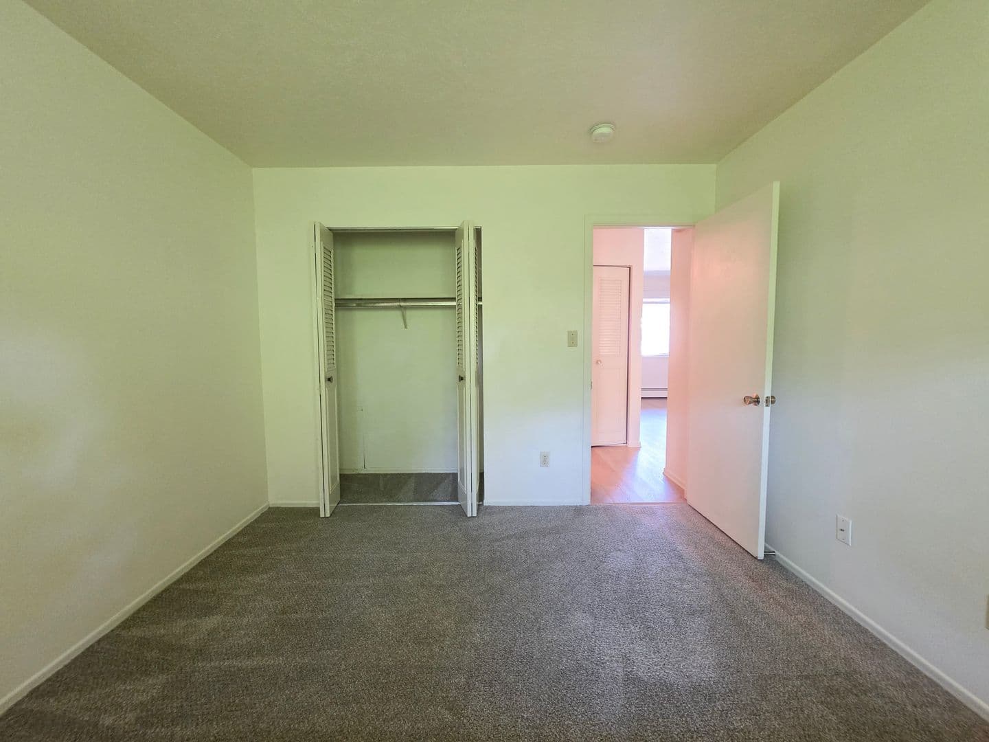 Boulder Apartment: 1410 19th St.