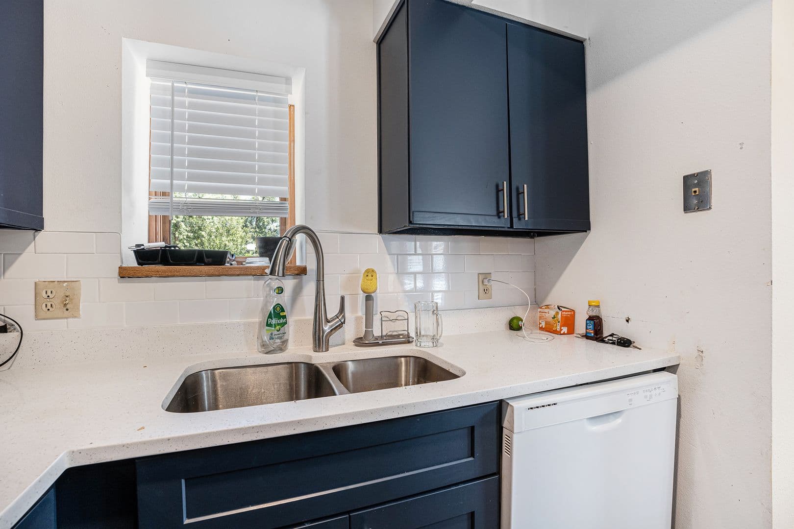 Boulder House: 1529 8th St