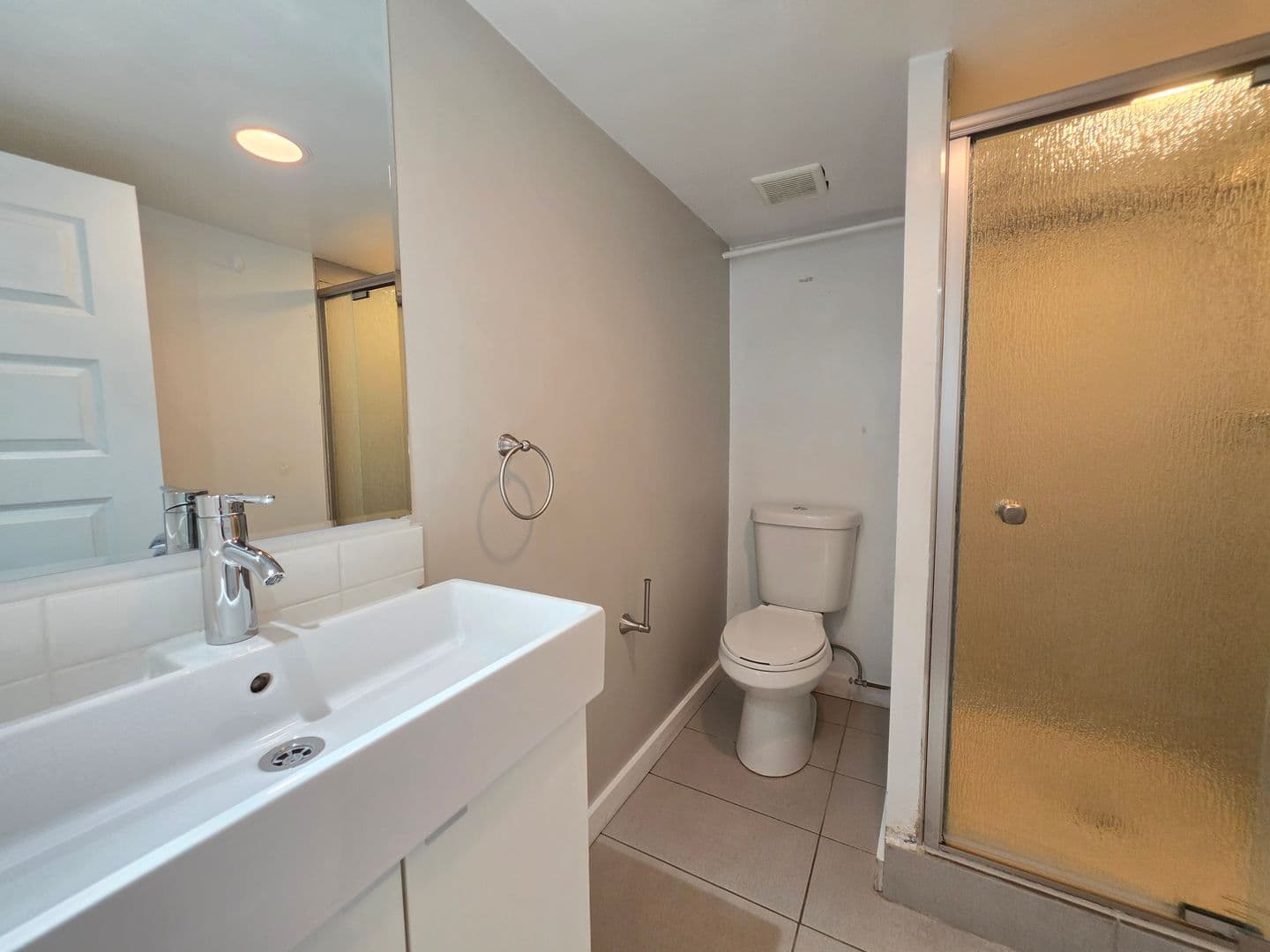 Boulder Apartment: 648 University Ave