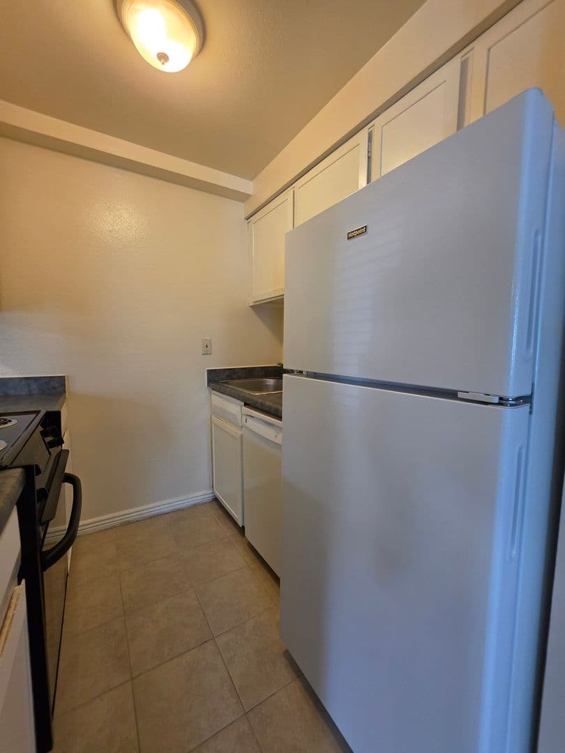 Boulder Condo: 4955 Moorhead Ave. #A