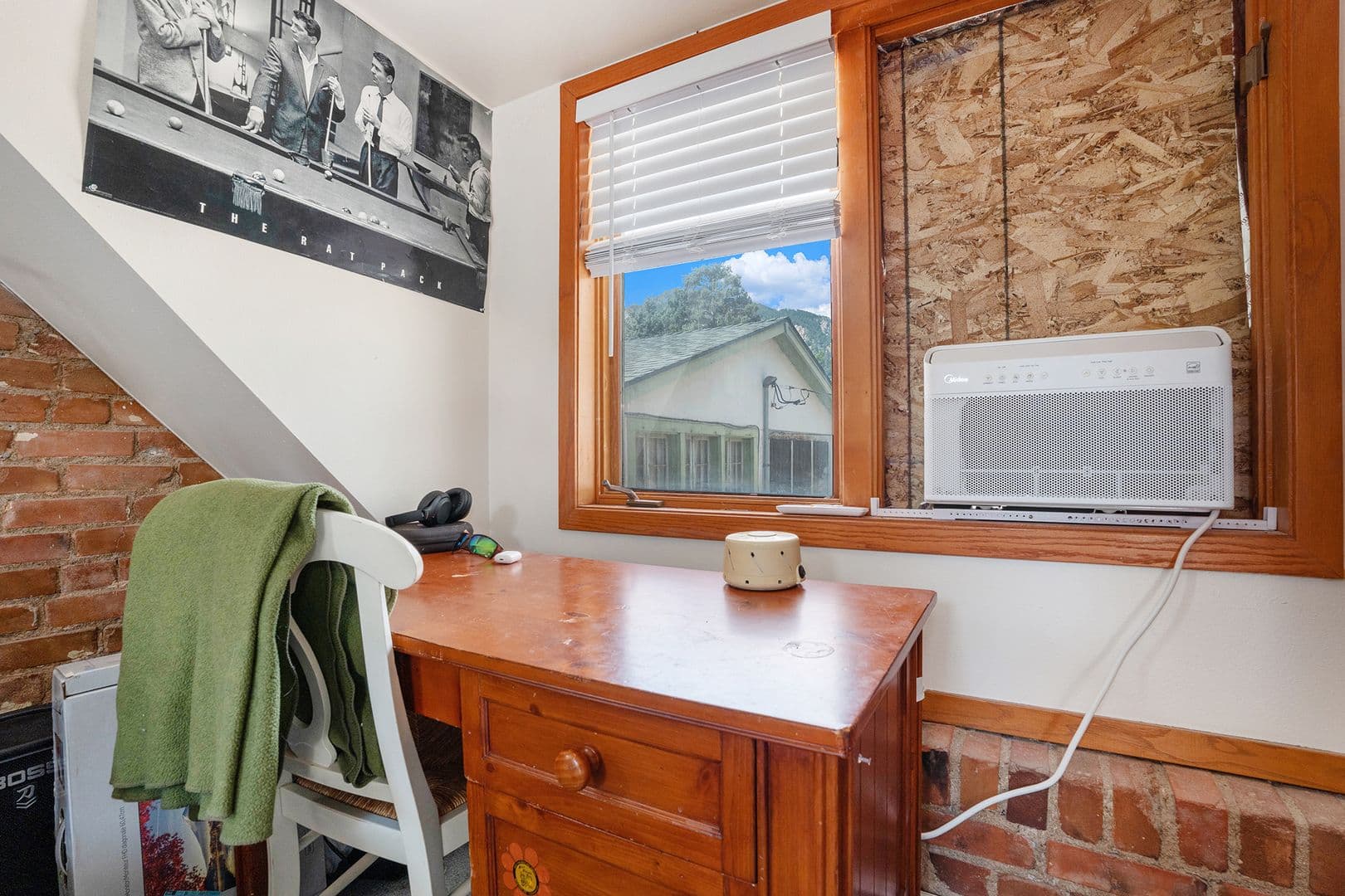 Boulder House: 1529 8th St