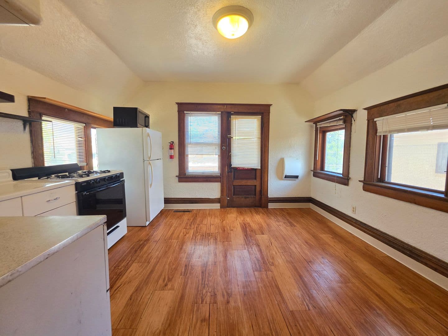 Boulder Apartment: 1036 14th Street