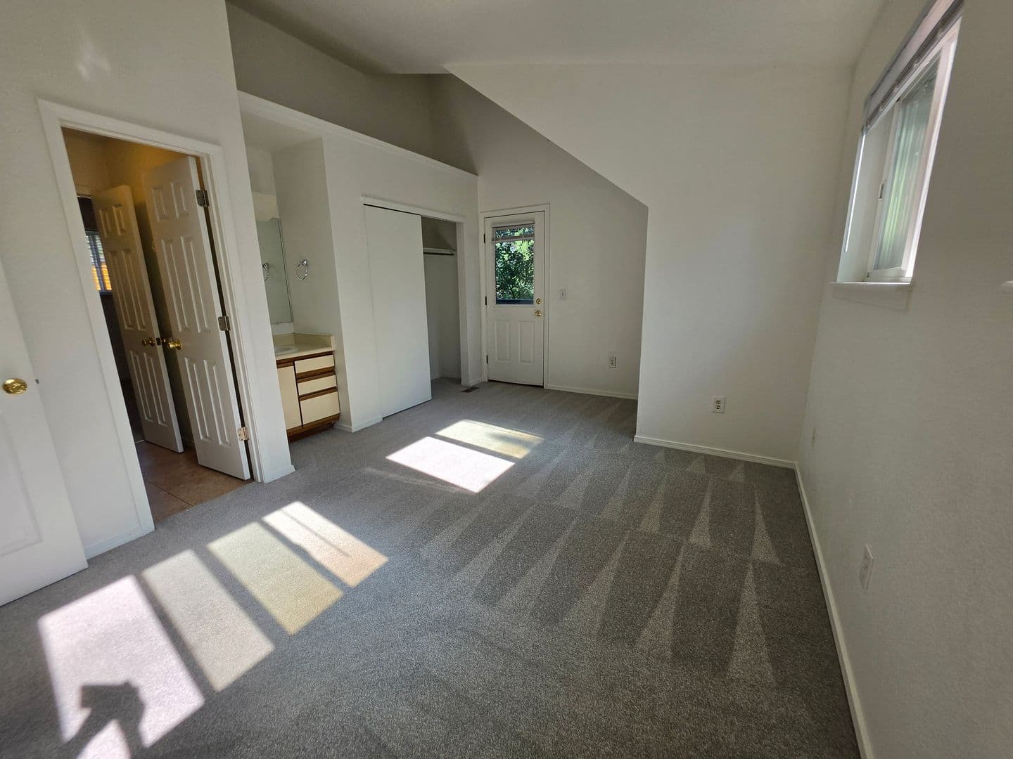 Boulder House: 833 18th Street