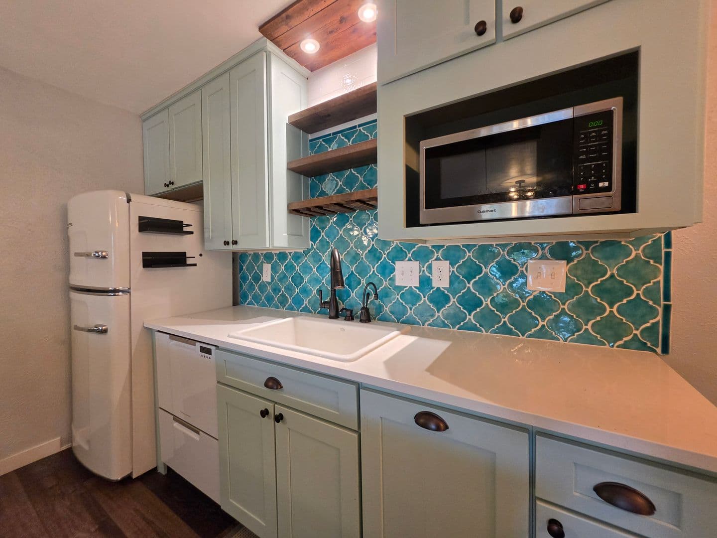 Boulder Condo: 665 Manhattan Drive #1