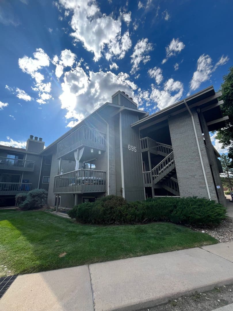 Boulder Condo: 695 Manhattan Drive # 12