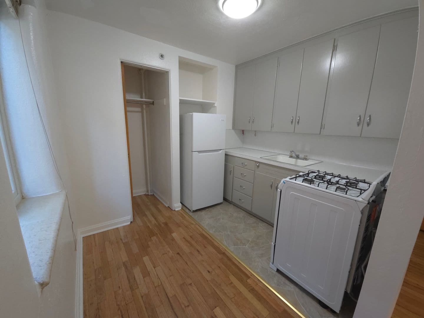 Boulder Apartment: 1020 14th Street