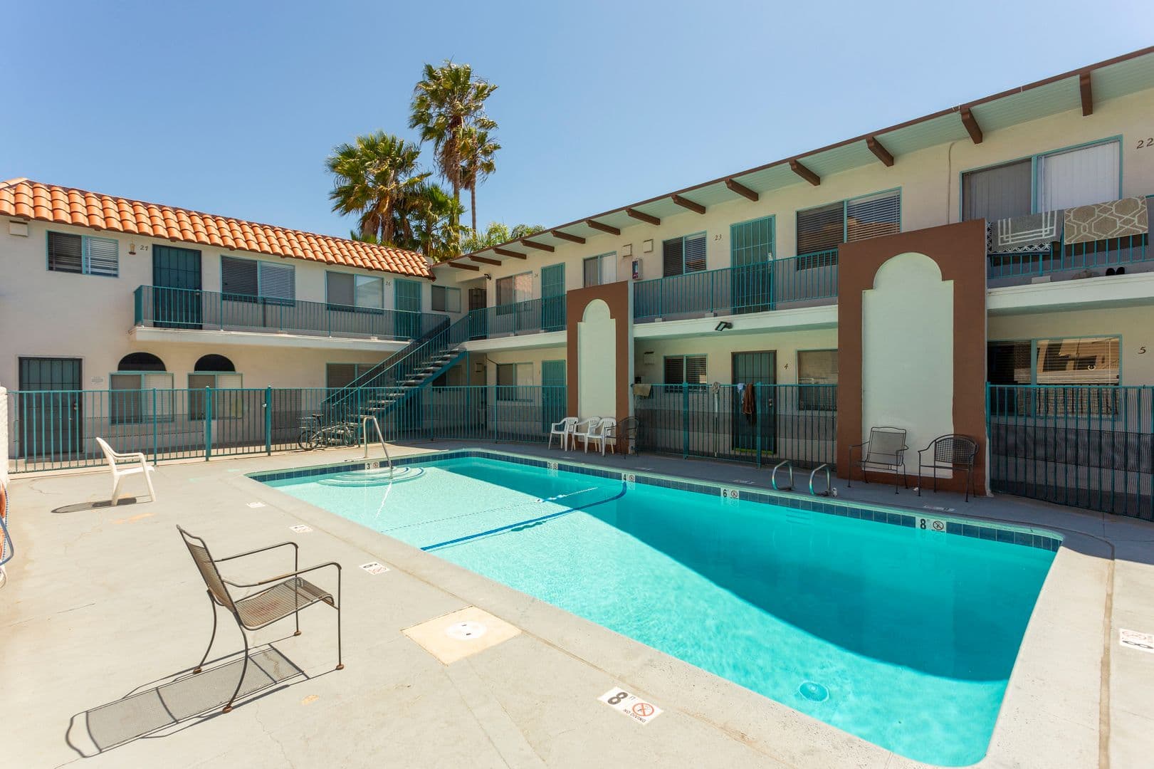 Chula Vista Apartment: 585 E Street