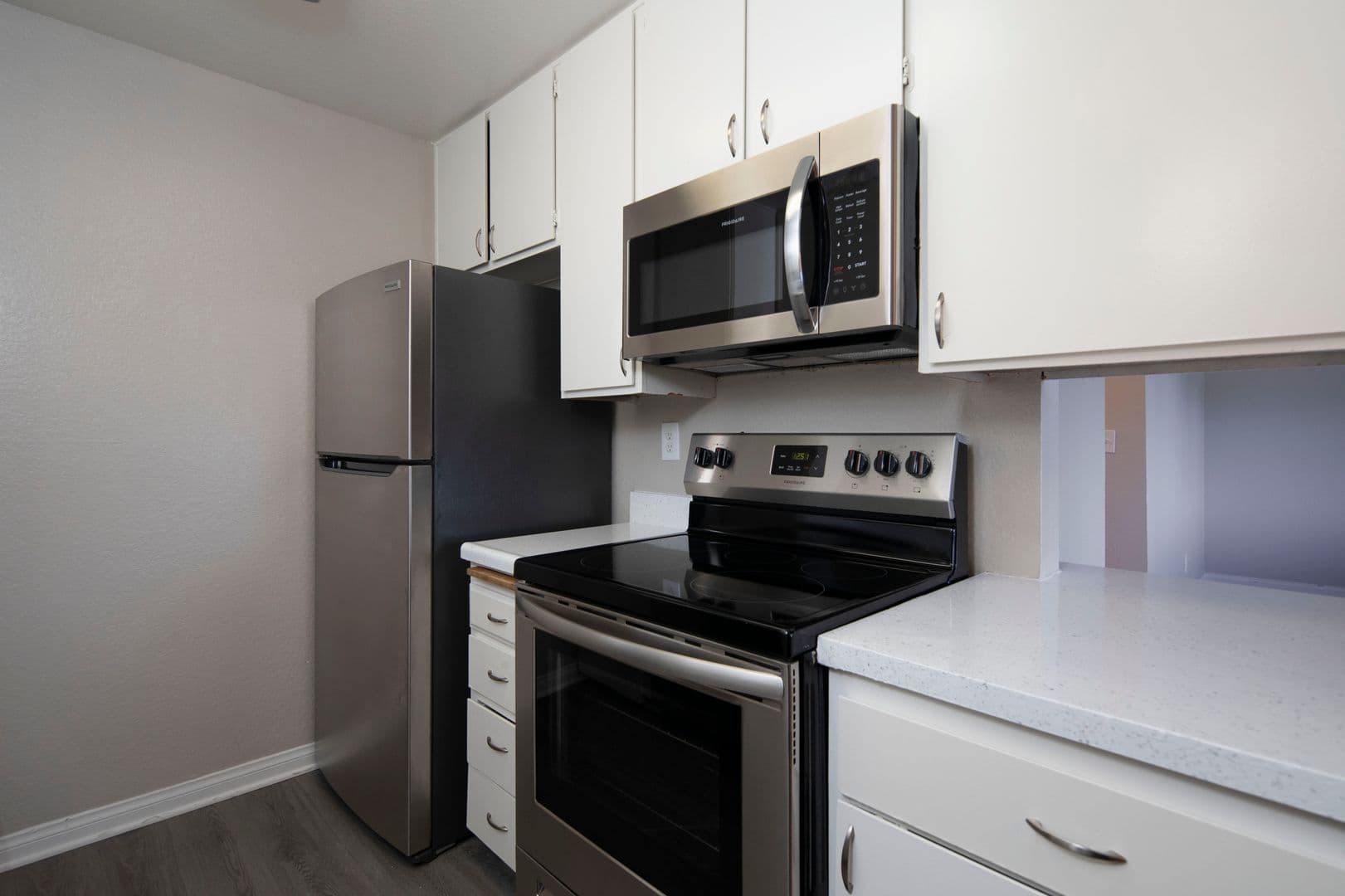 El Cajon Apartment: 8410 Los Coches Rd