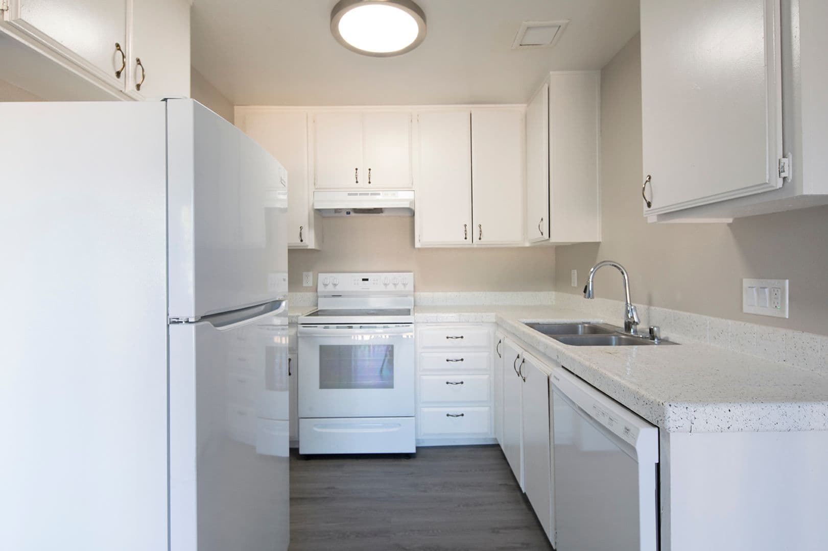 El Cajon Apartment: 303 East Madison Avenue