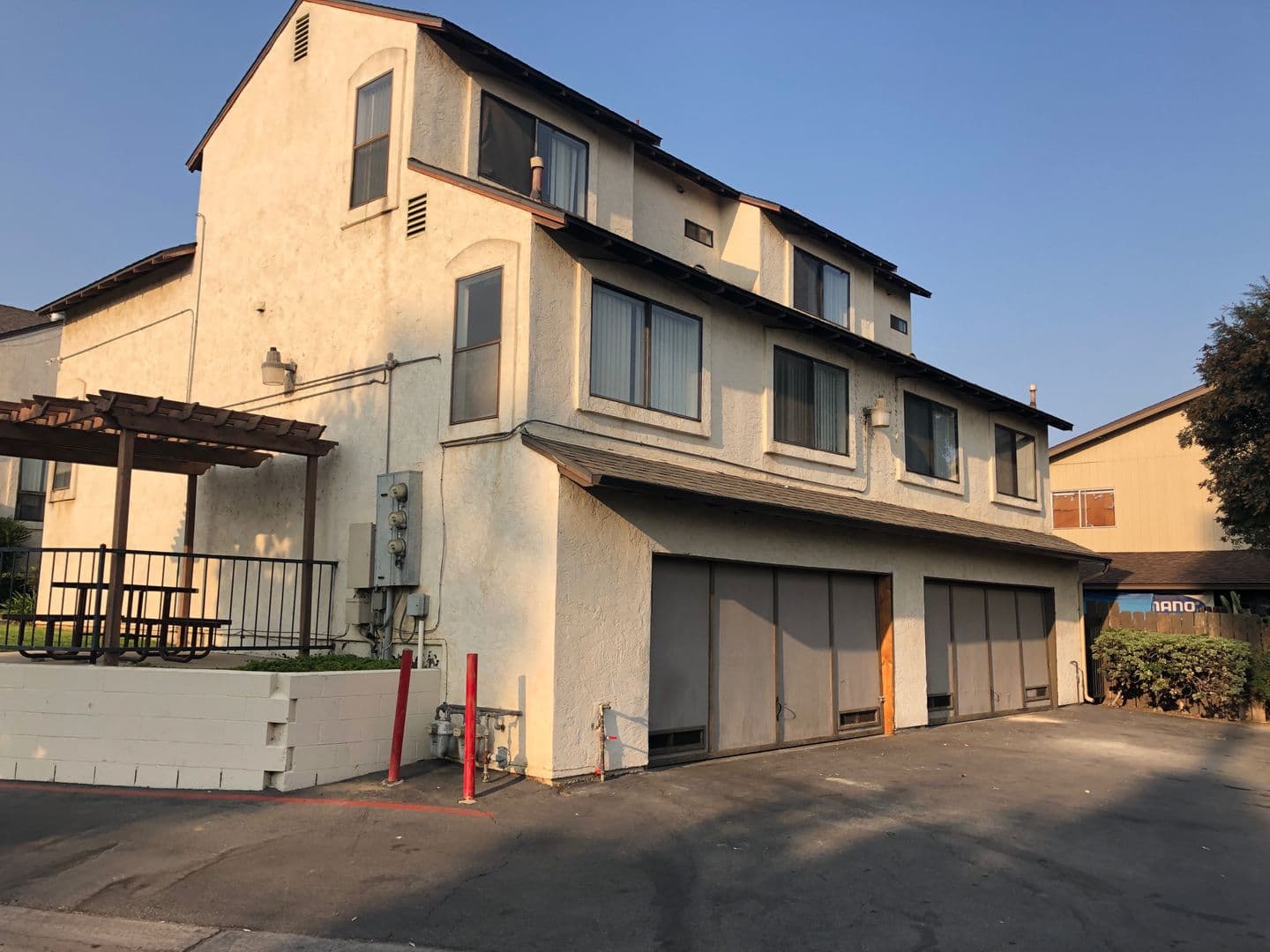 Spring Valley Townhome: 8881 Lamar Street