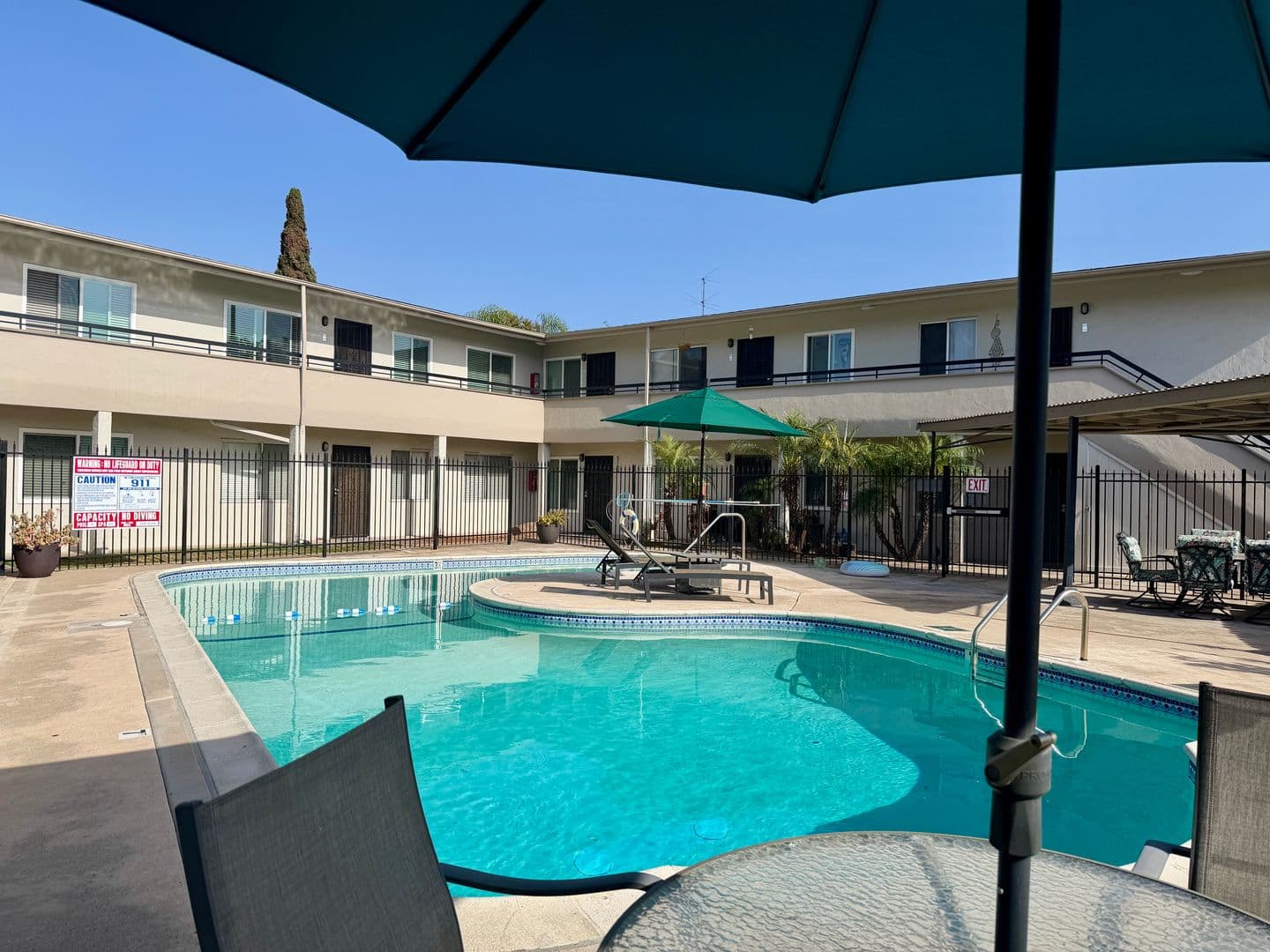 La Mesa Apartment: 5151-5197 Dailey Court