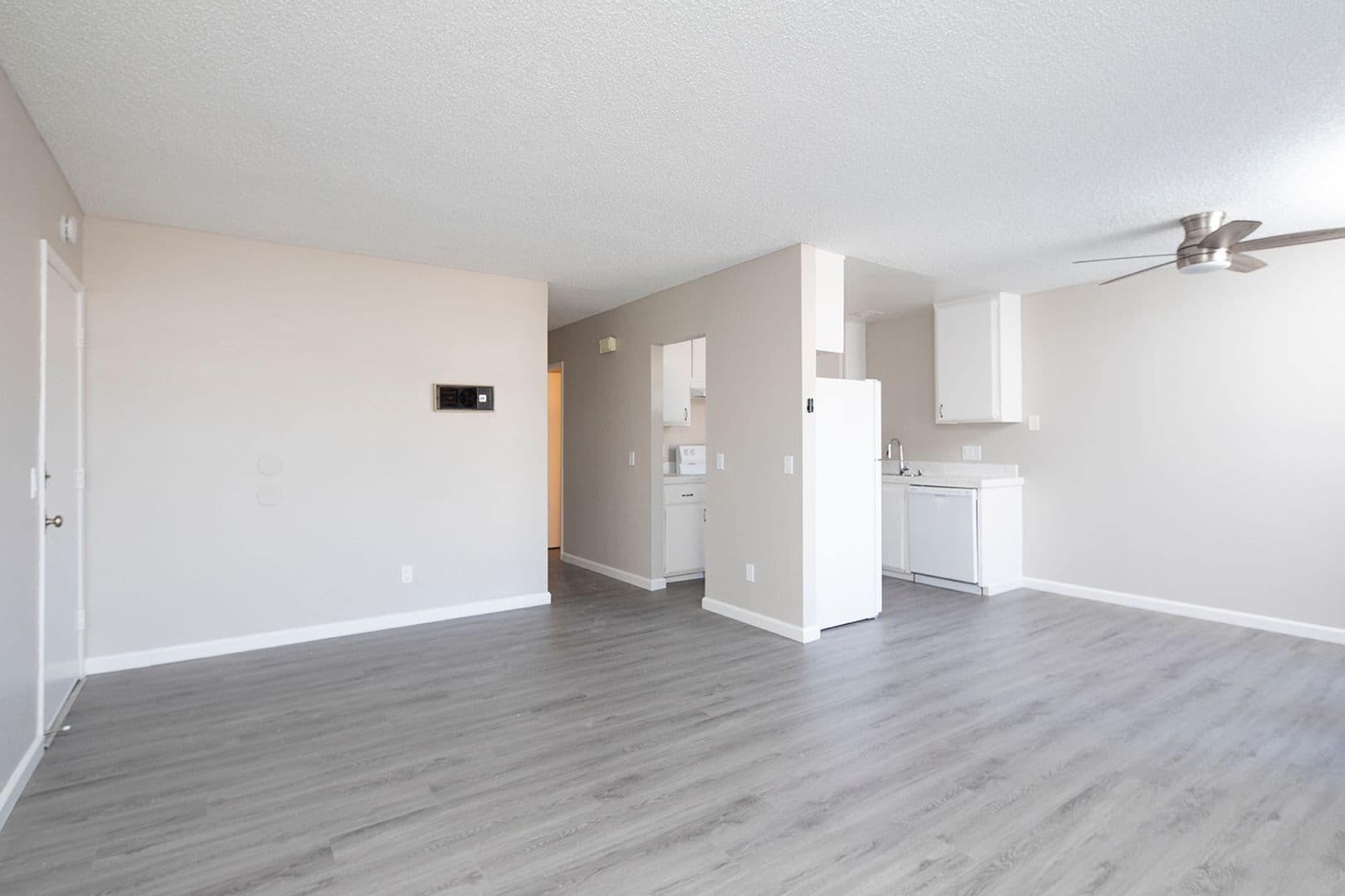 El Cajon Apartment: 303 East Madison Avenue
