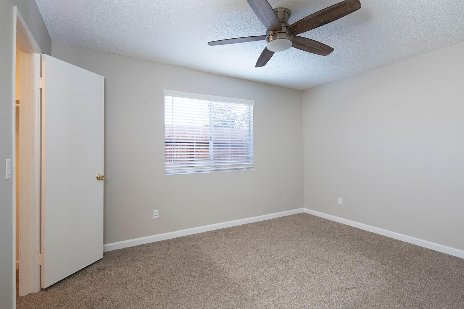 El Cajon Apartment: 303 East Madison Avenue