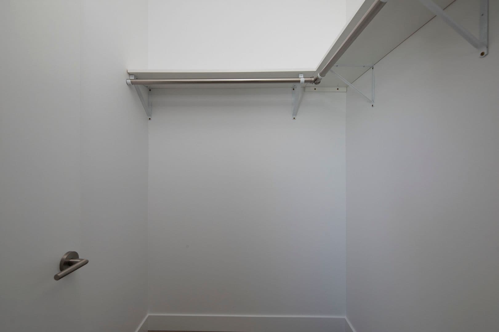 San Diego Apartment: 4228 Feather Avenue
