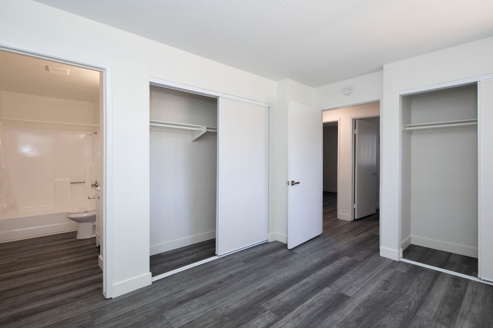National City Apartment: 31-131 N. Highland Avenue
