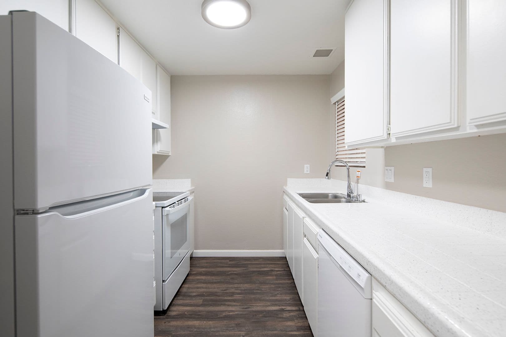 El Cajon Apartment: 303 East Madison Avenue