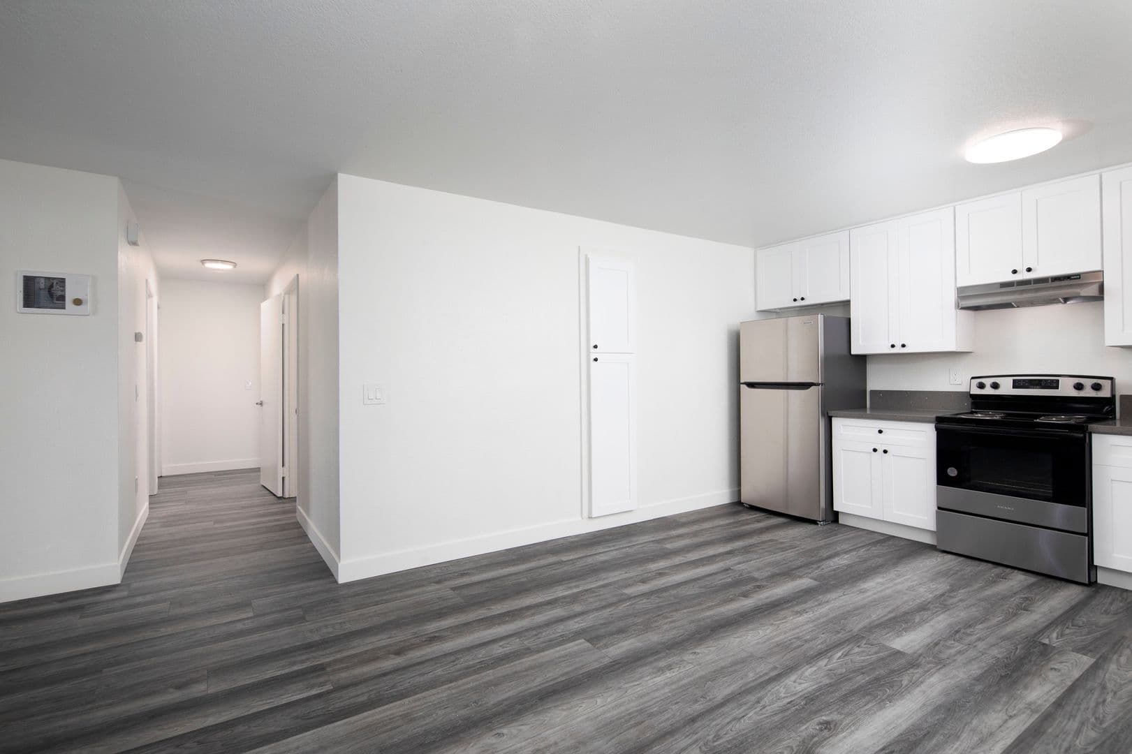National City Apartment: 31-131 N. Highland Avenue