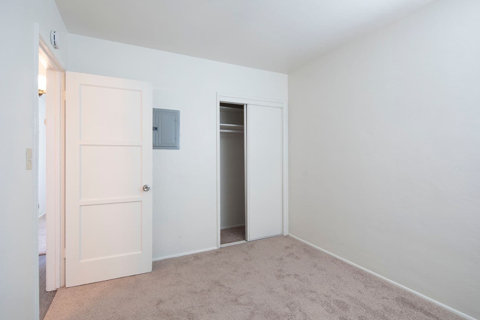 San Diego Apartment: 3933 National Avenue