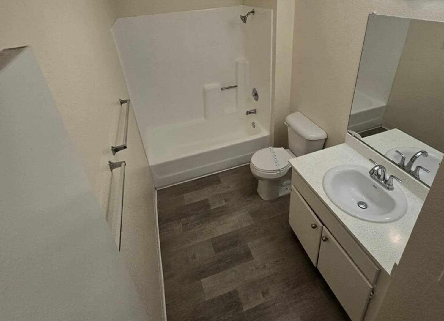 National City Apartment: 31-131 N. Highland Avenue