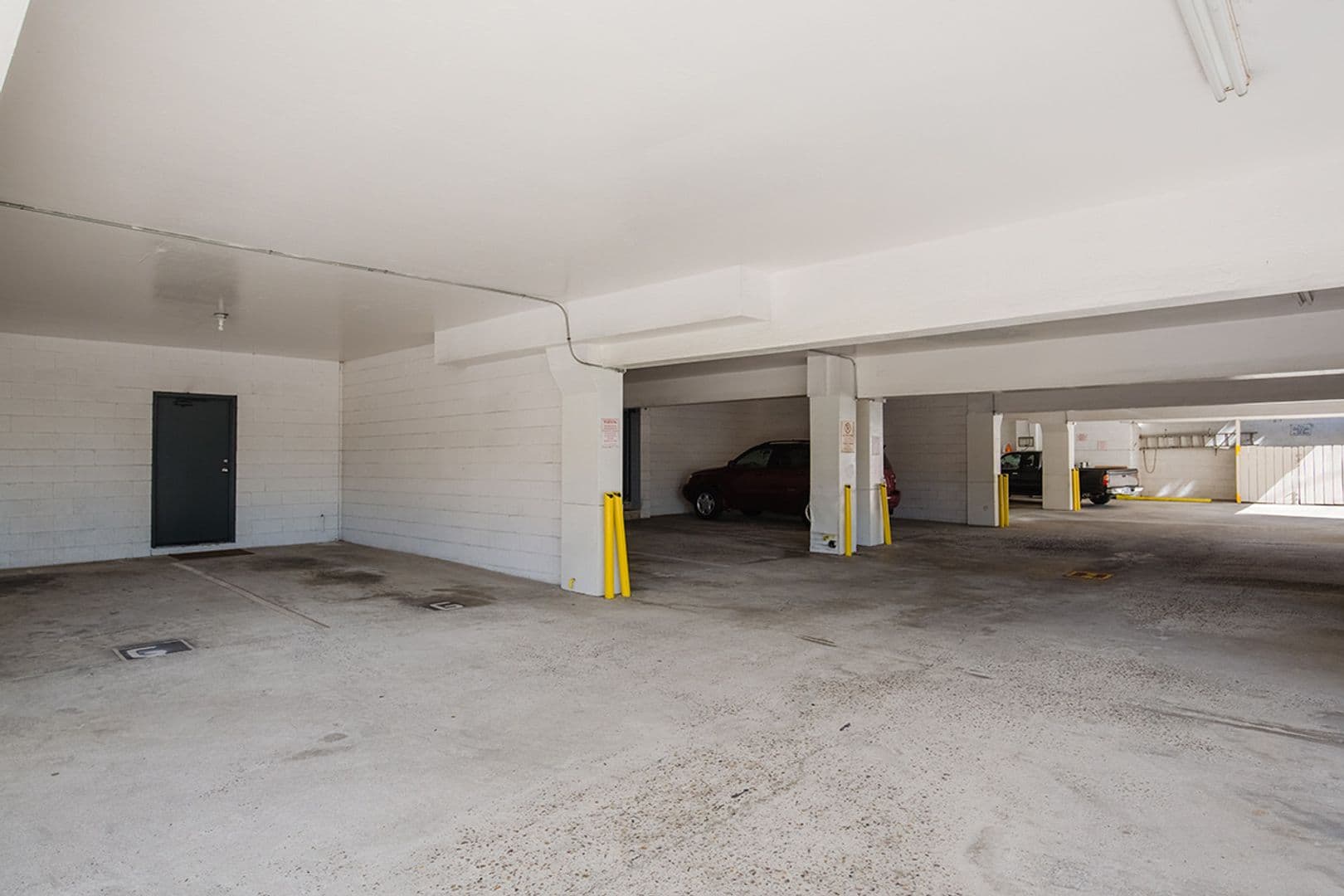 San Diego Apartment: 445 W University Avenue