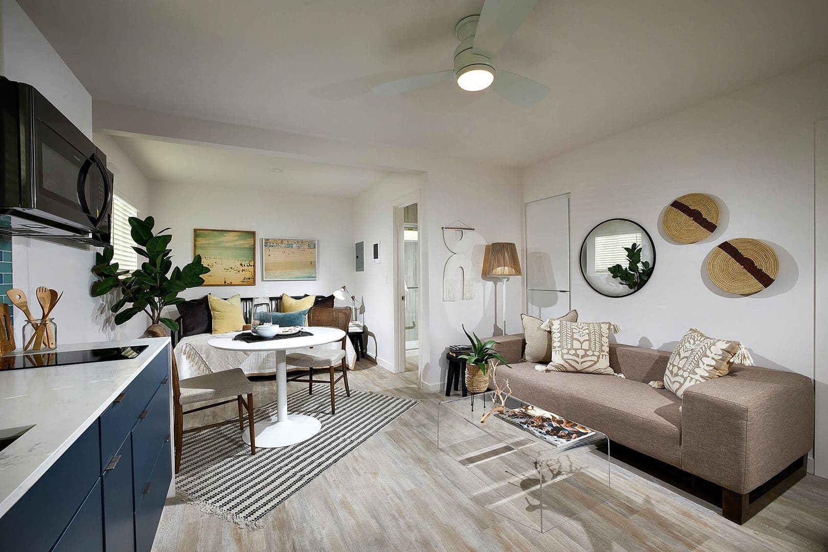 San Diego Apartment: 901-919 Turquoise Street