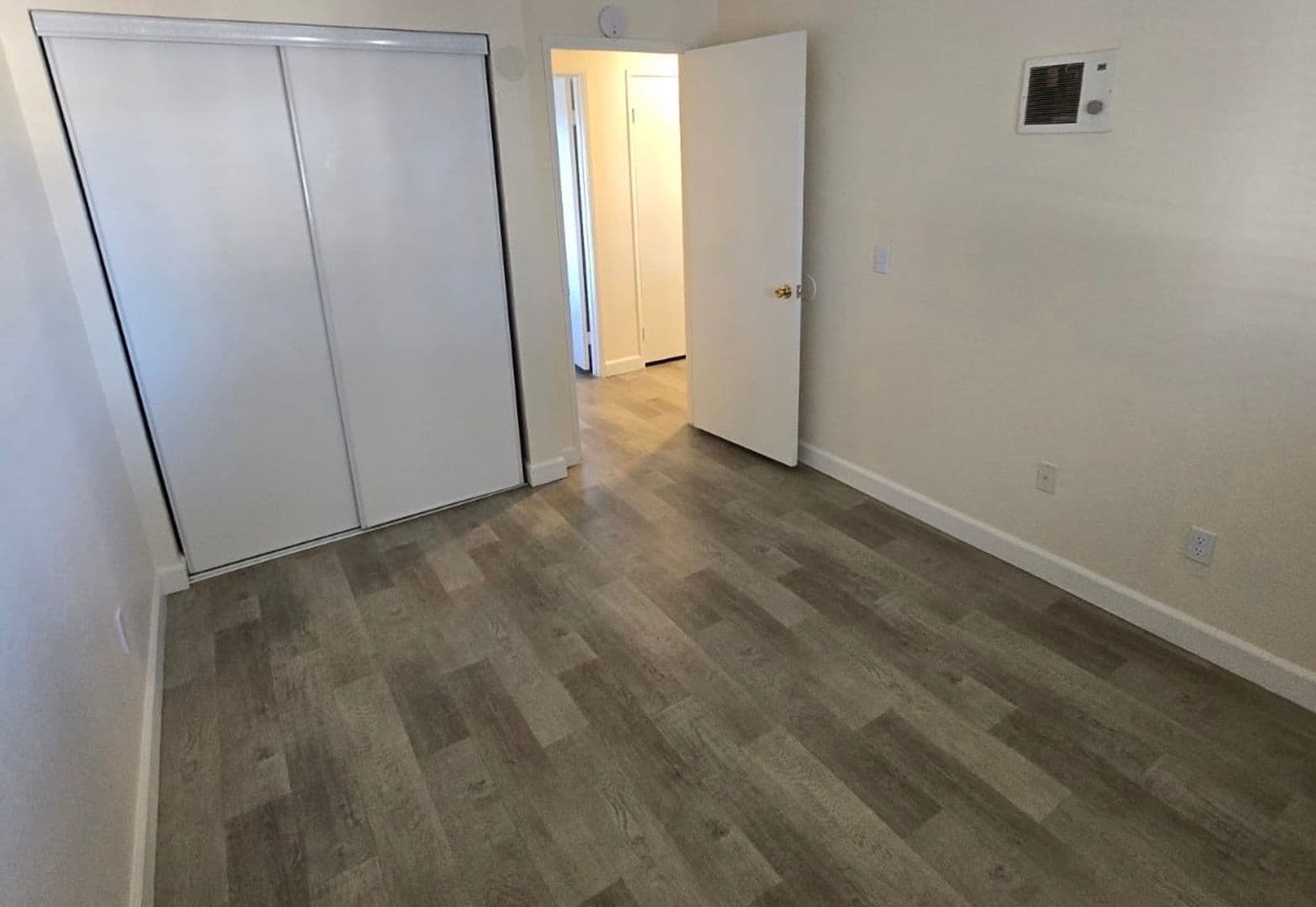 National City Apartment: 31-131 N. Highland Avenue