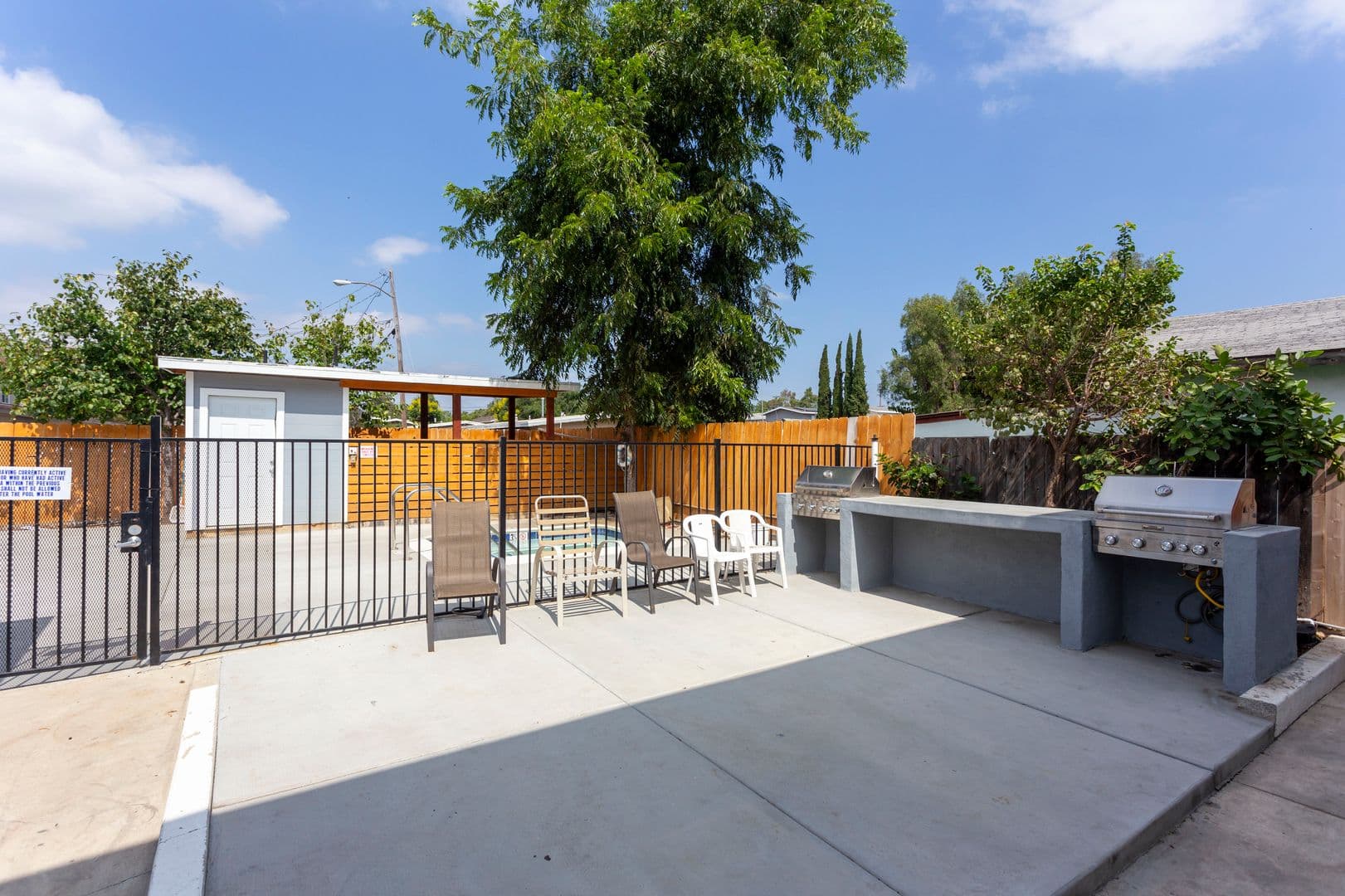 Spring Valley Apartment: 8914 Troy Street