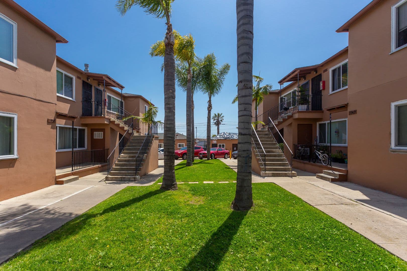 San Diego Apartment: 3933 National Avenue