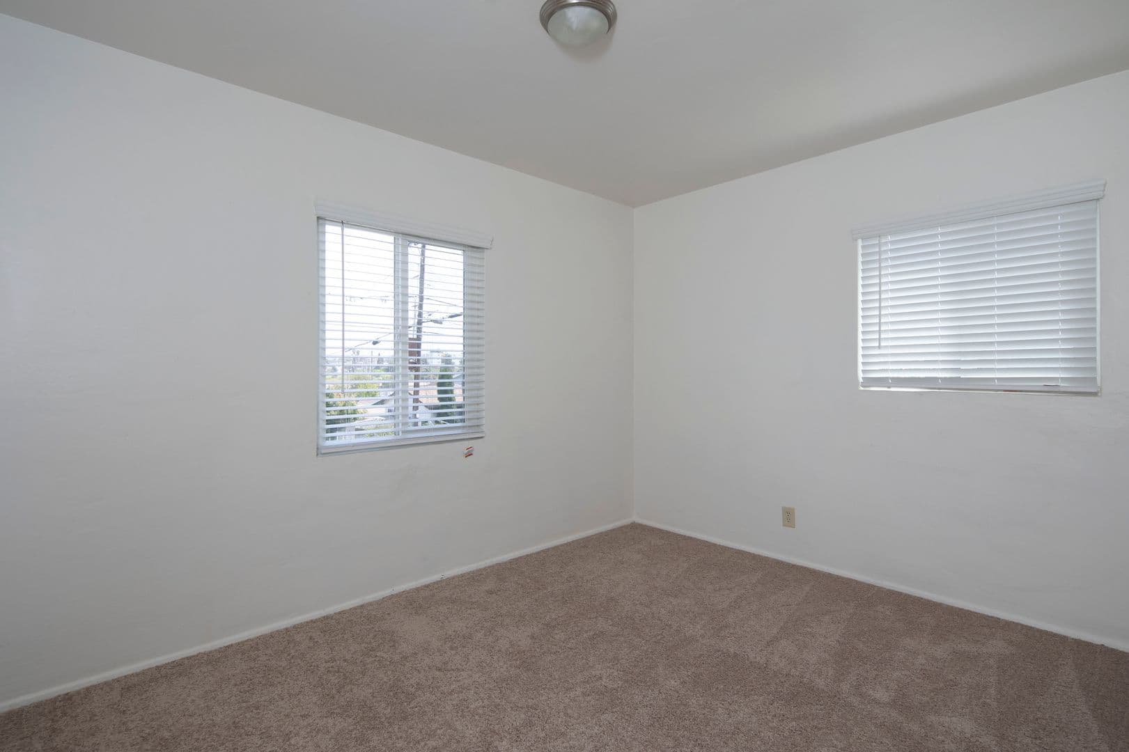 San Diego Apartment: 3933 National Avenue
