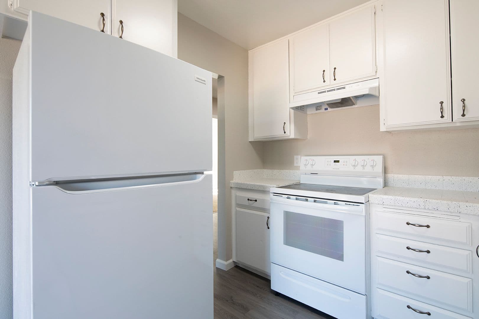 El Cajon Apartment: 303 East Madison Avenue
