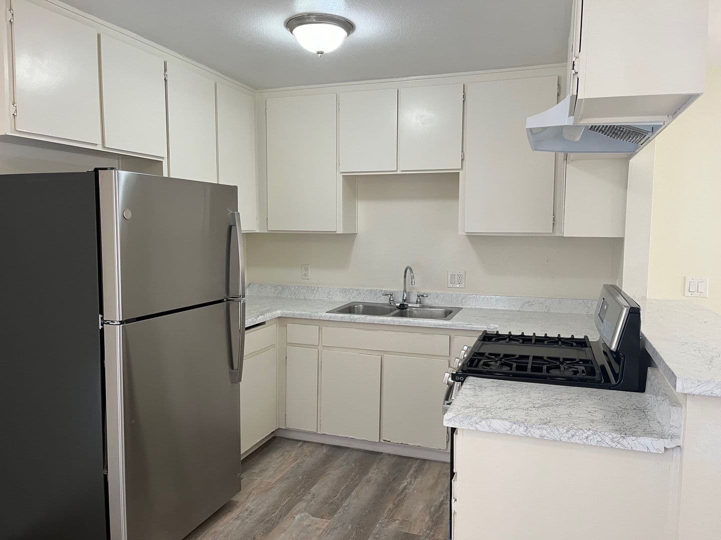 San Diego Apartment: 5333 Rex Avenue