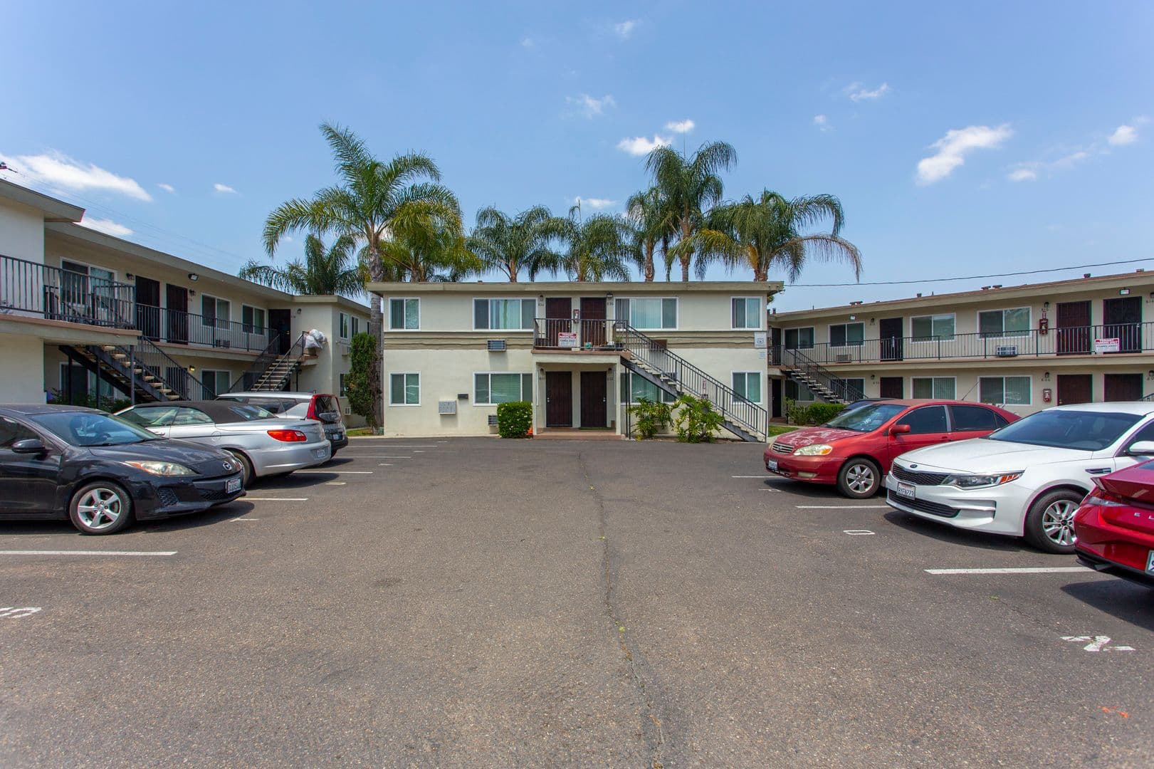El Cajon Apartment: 802 Franklin Ave